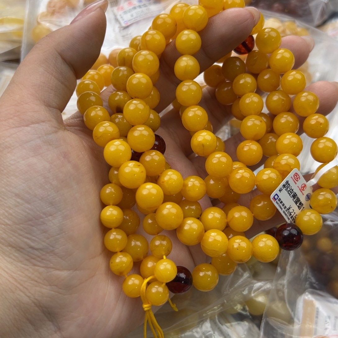 琥珀珠宝奇石未镶嵌