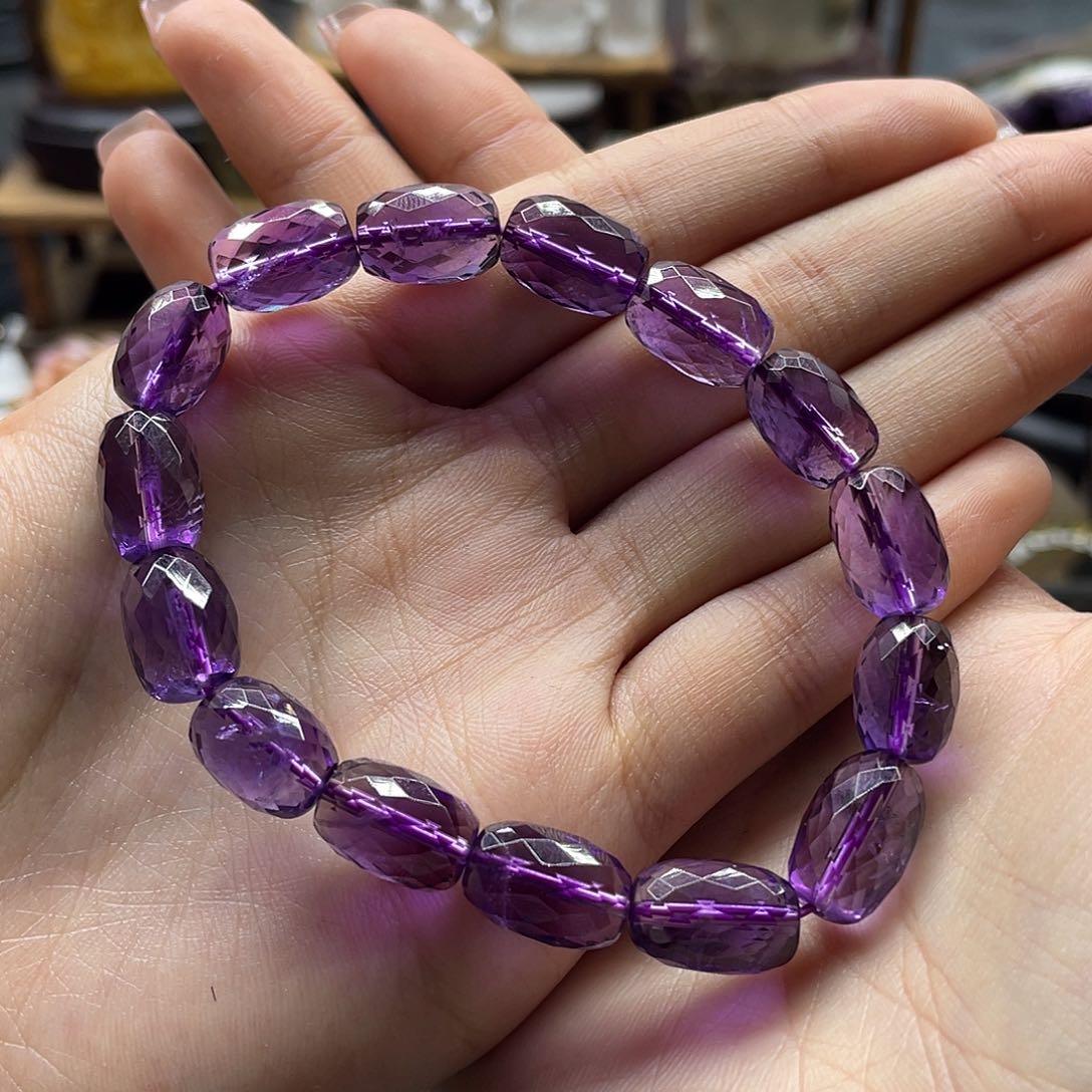 未镶嵌颈饰水晶水晶