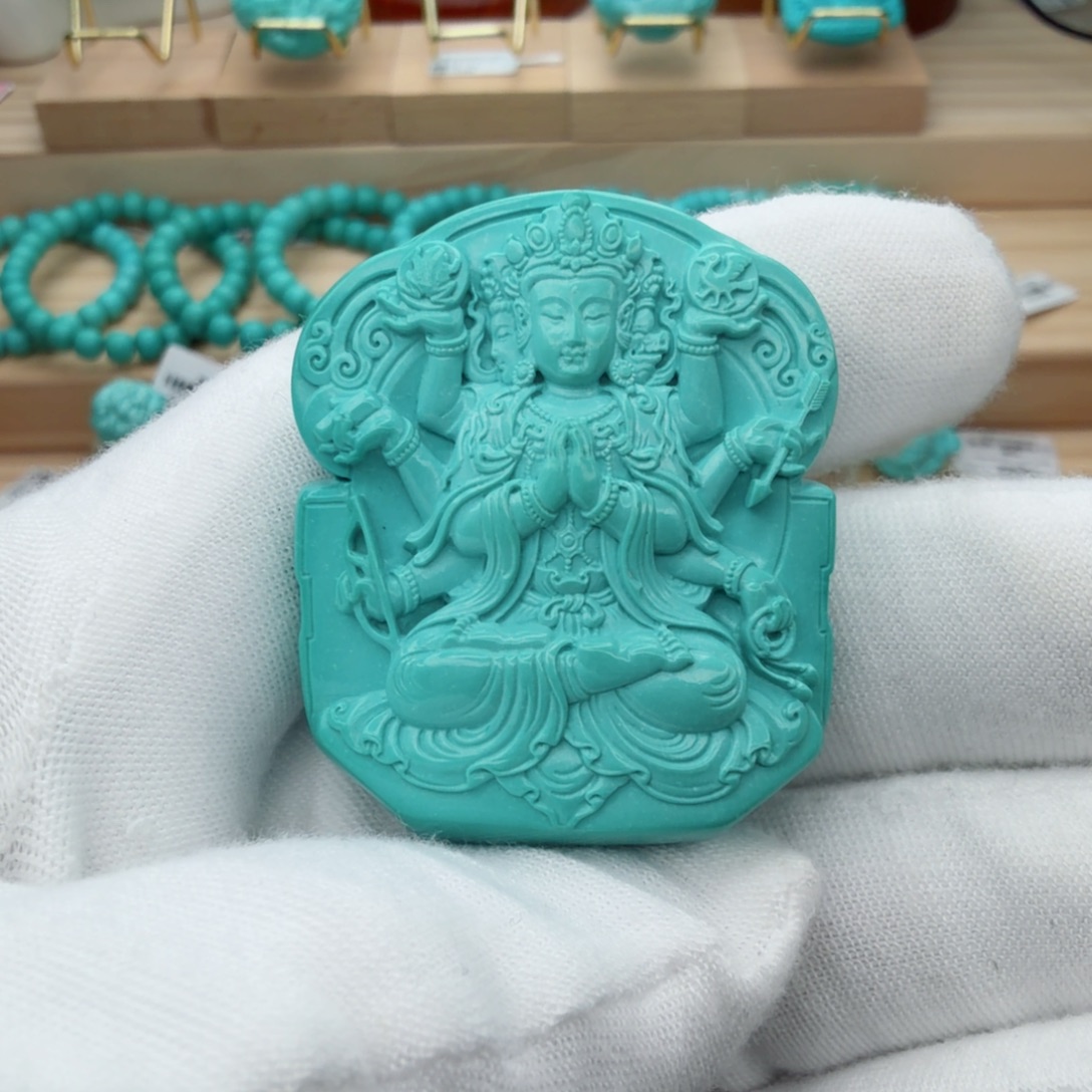 绿松石未镶嵌珠宝奇石