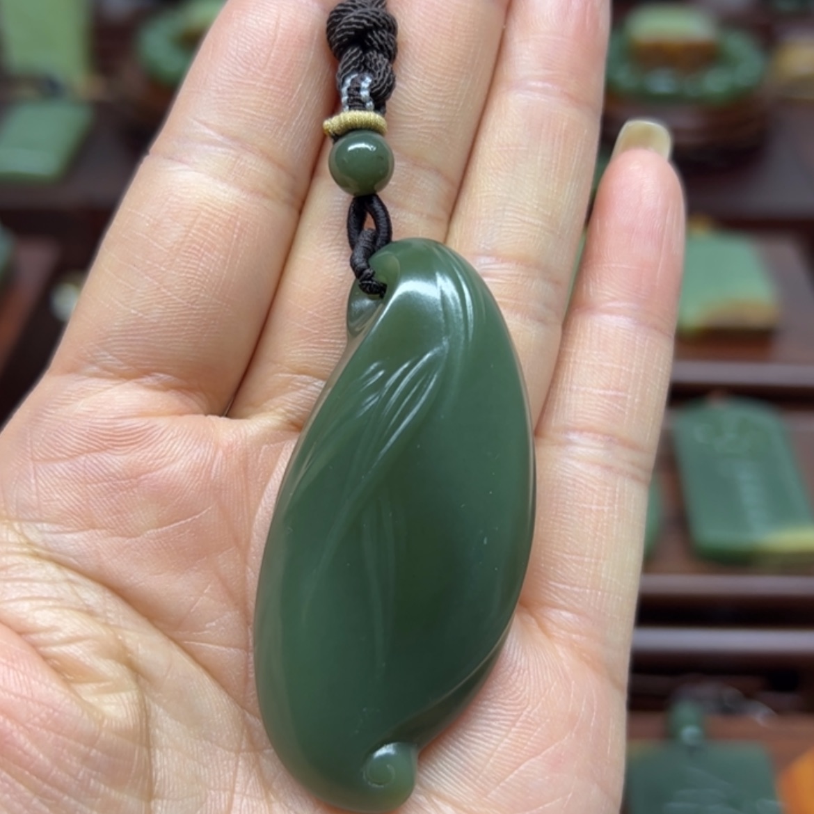 【闪购商品】颈饰未镶嵌岫岩老玉（透闪石质玉）竹报平安