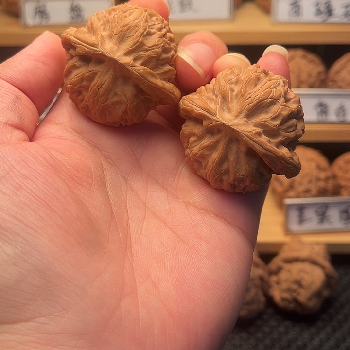 文玩核桃把件44宫灯