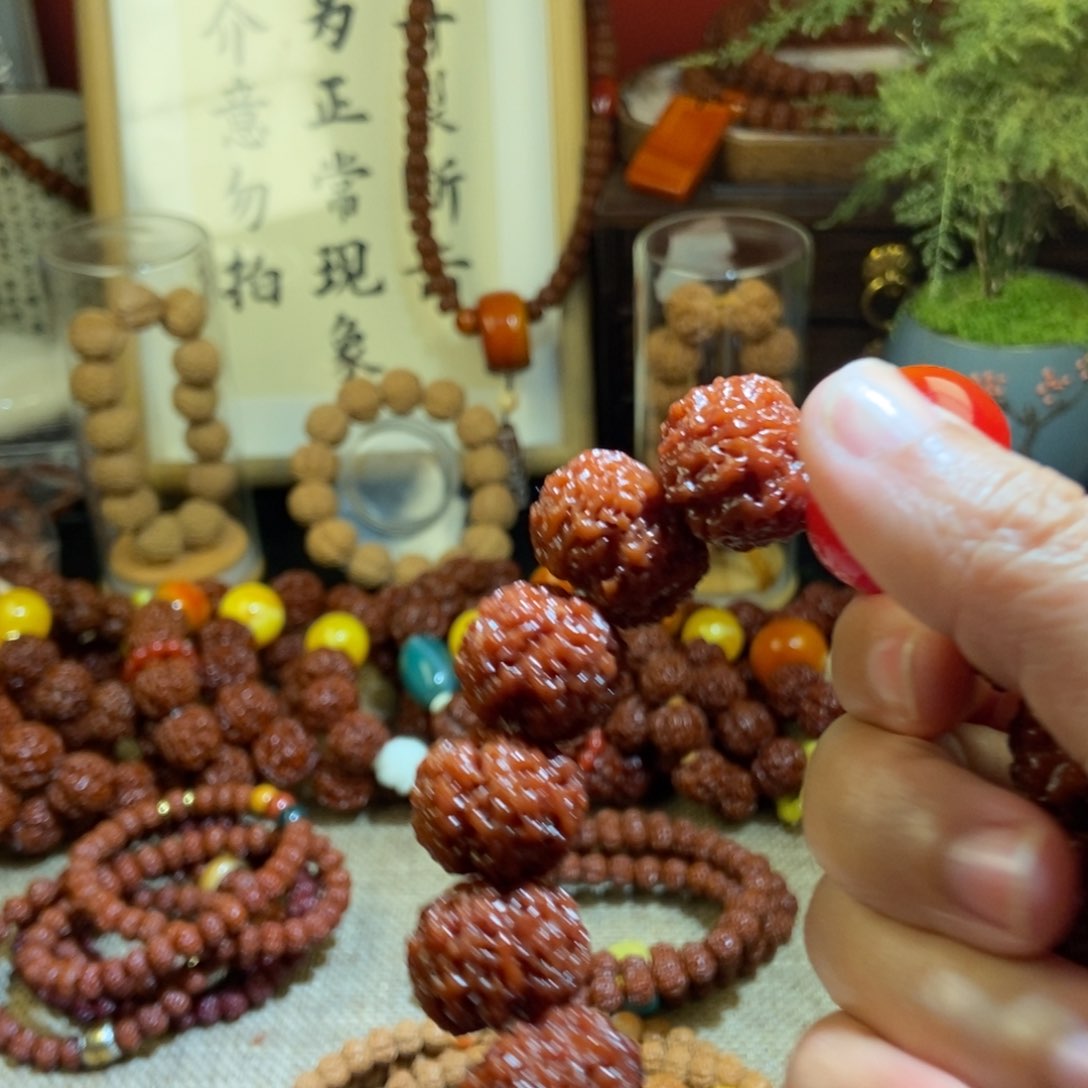 金刚菩提吊坠215玉化红