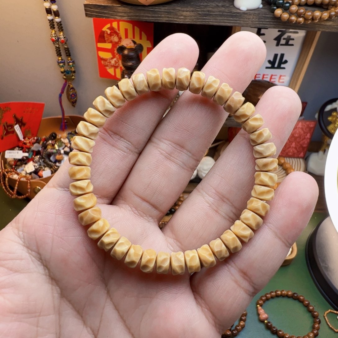 菩提根/象牙果手串