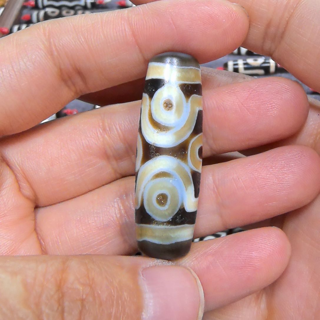 玛瑙/玉髓颈饰未镶嵌真**?