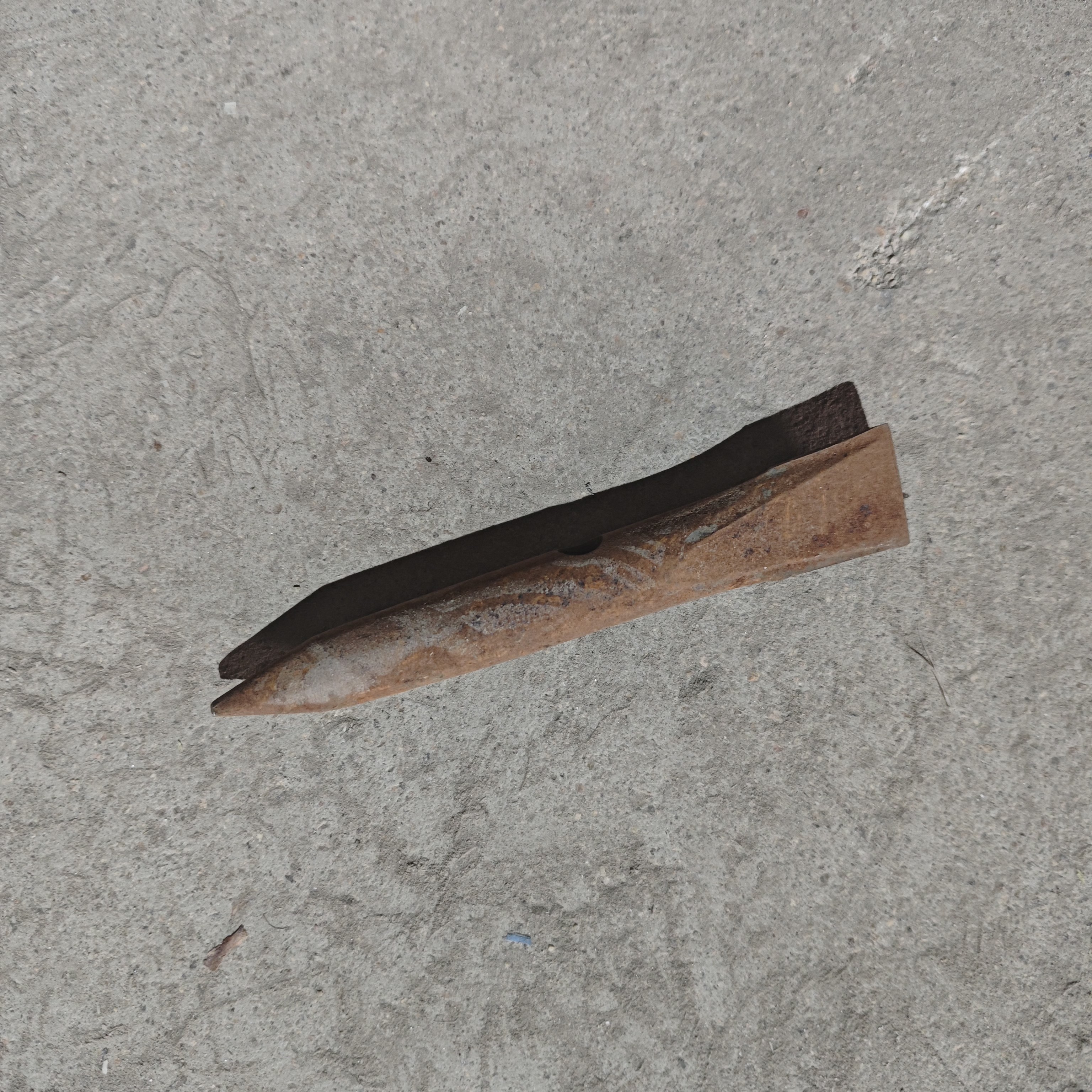 直播间库存老货钢凿有瑕疵可正常使用