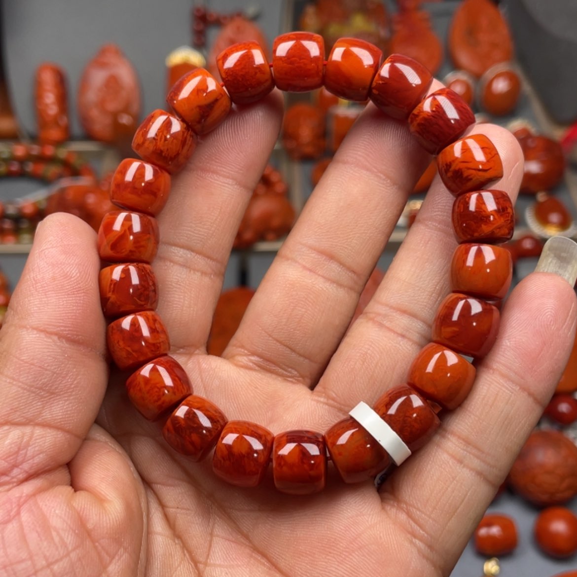 【闪购商品】南红玛瑙珠宝奇石未镶嵌单圈10