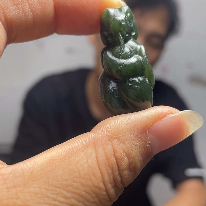 未镶嵌和田玉挂件