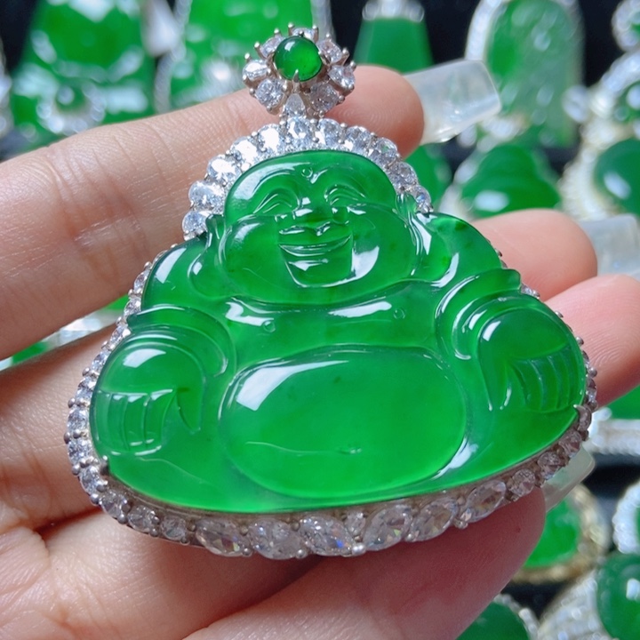 翡翠颈饰银S925镶嵌          