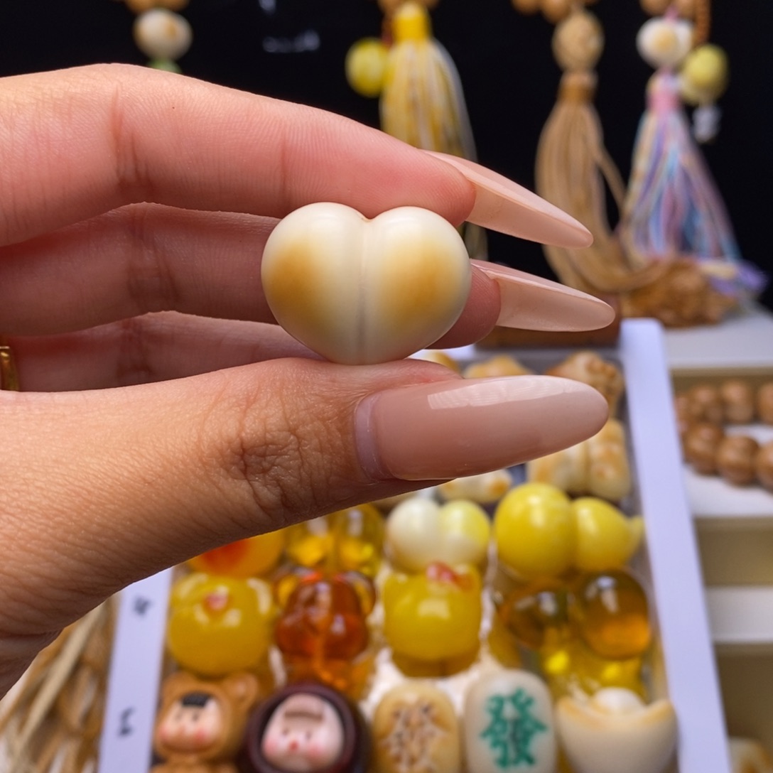 吊坠猴头核桃猴头