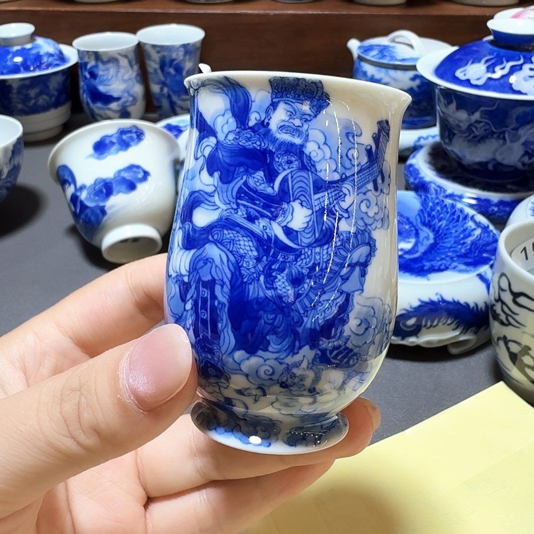 英****泥塑人物杯手工手绘