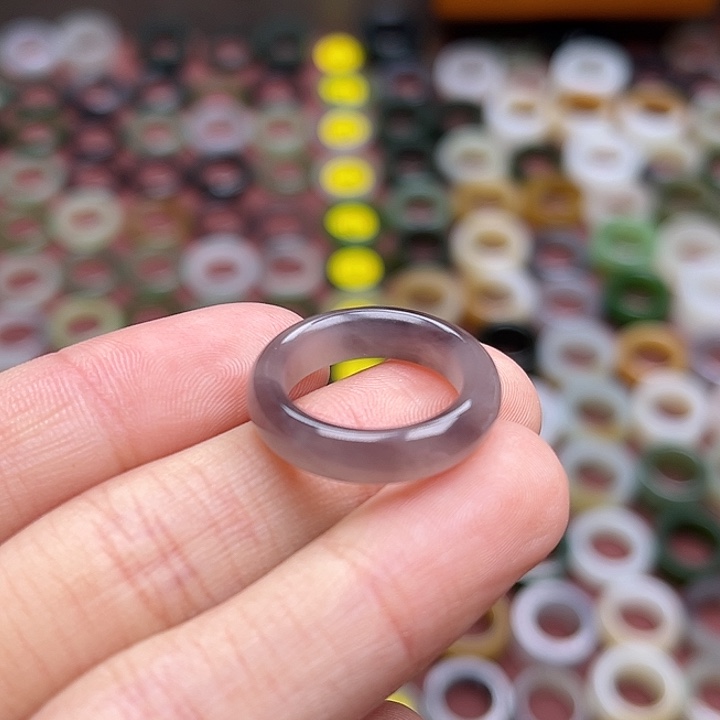 和田玉戒指未镶嵌11码紫飘花