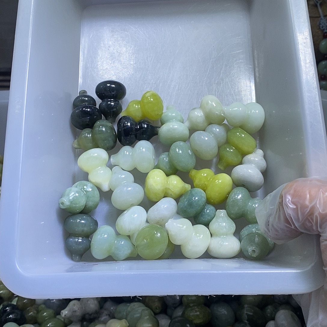 合金蛇纹石玉车挂会**猪185