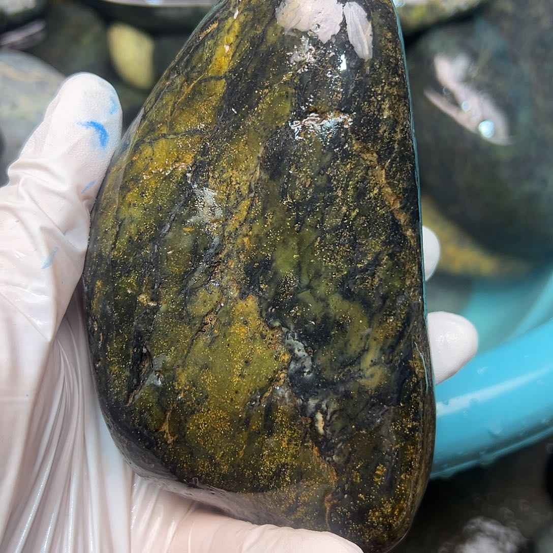 未镶嵌蛇纹石玉西藏藏玉药王石鸿*萌