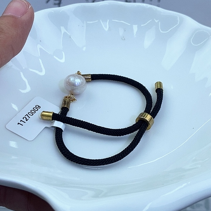 未镶嵌淡水珍珠颈饰