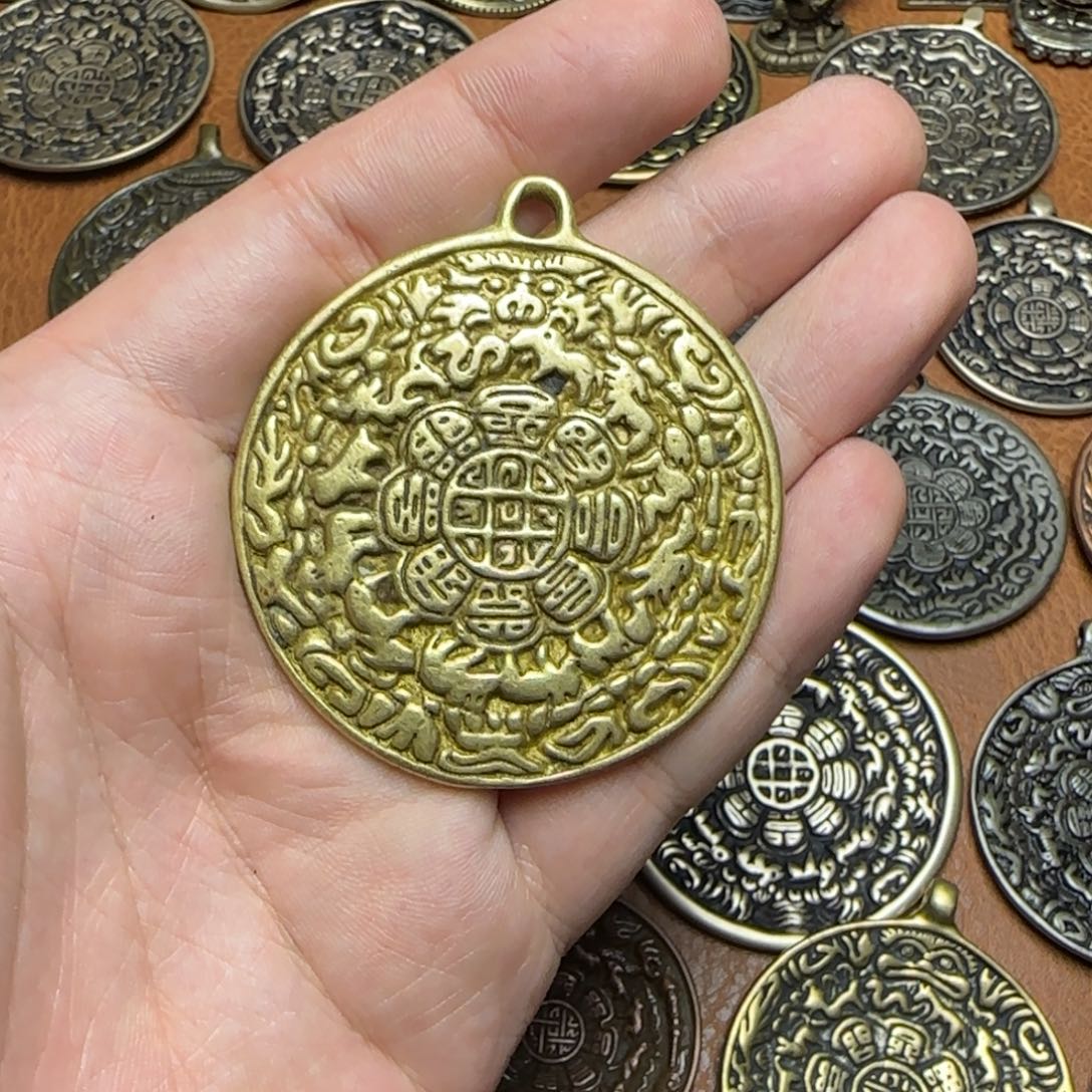 茁***穗泥塑精品小元素品相完美的话，