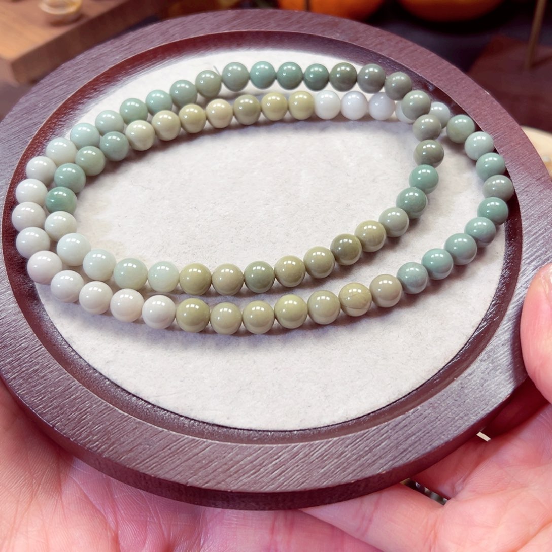 石英质玉手链未镶嵌蓝**?45