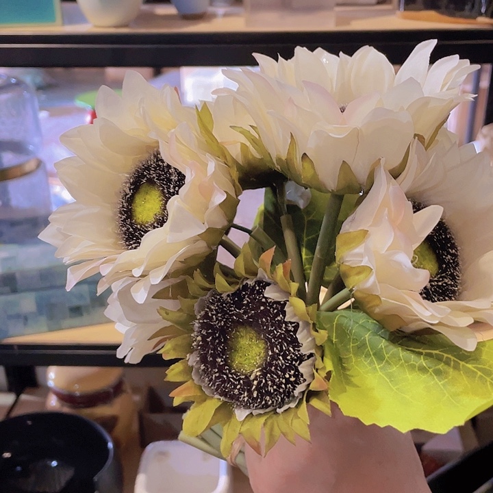 陶瓷花瓶部分（微瑕）