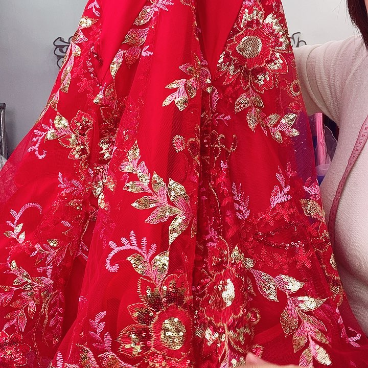 交谊舞团和音乐剧艺术