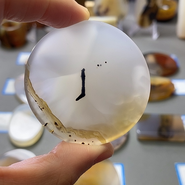 玛瑙/玉髓未镶嵌珠宝半成品132