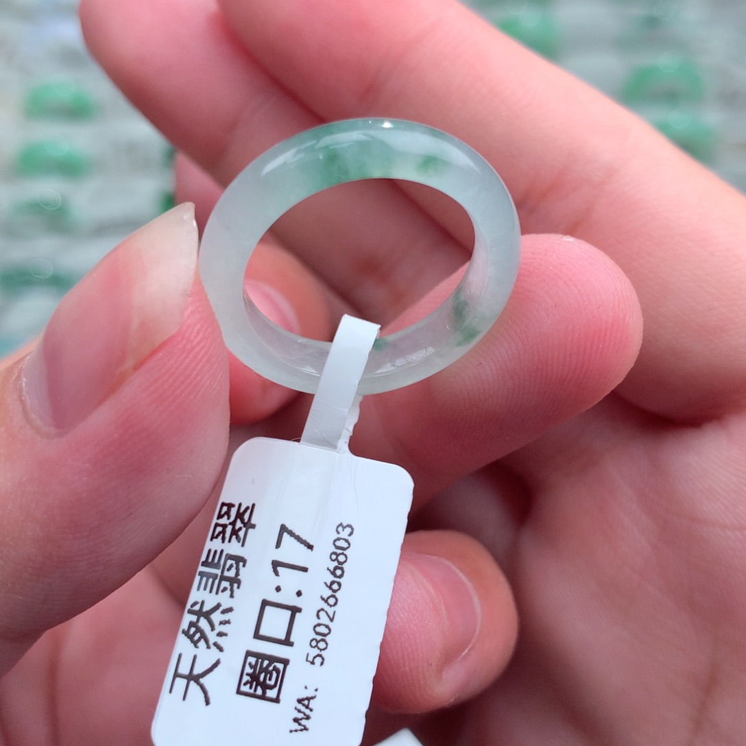 翡翠戒指未镶嵌天然