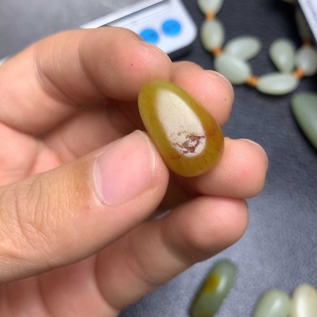 和田玉未镶嵌摆件