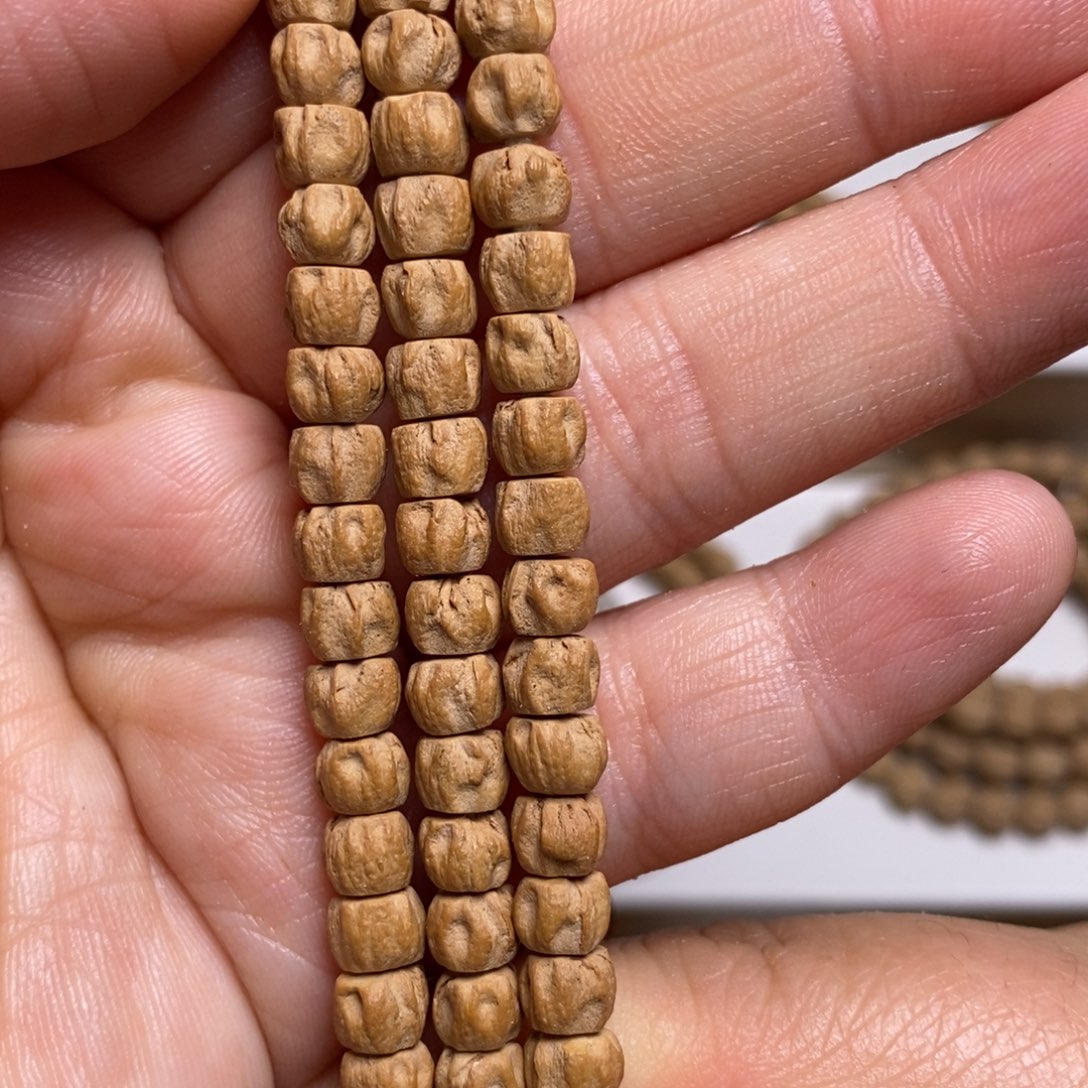 柏香籽/百香籽吊坠