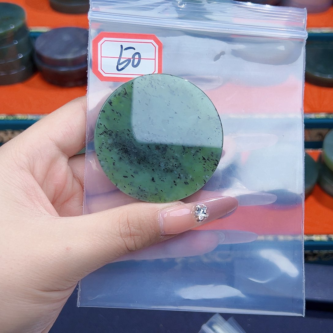 和田玉珠宝半成品未镶嵌