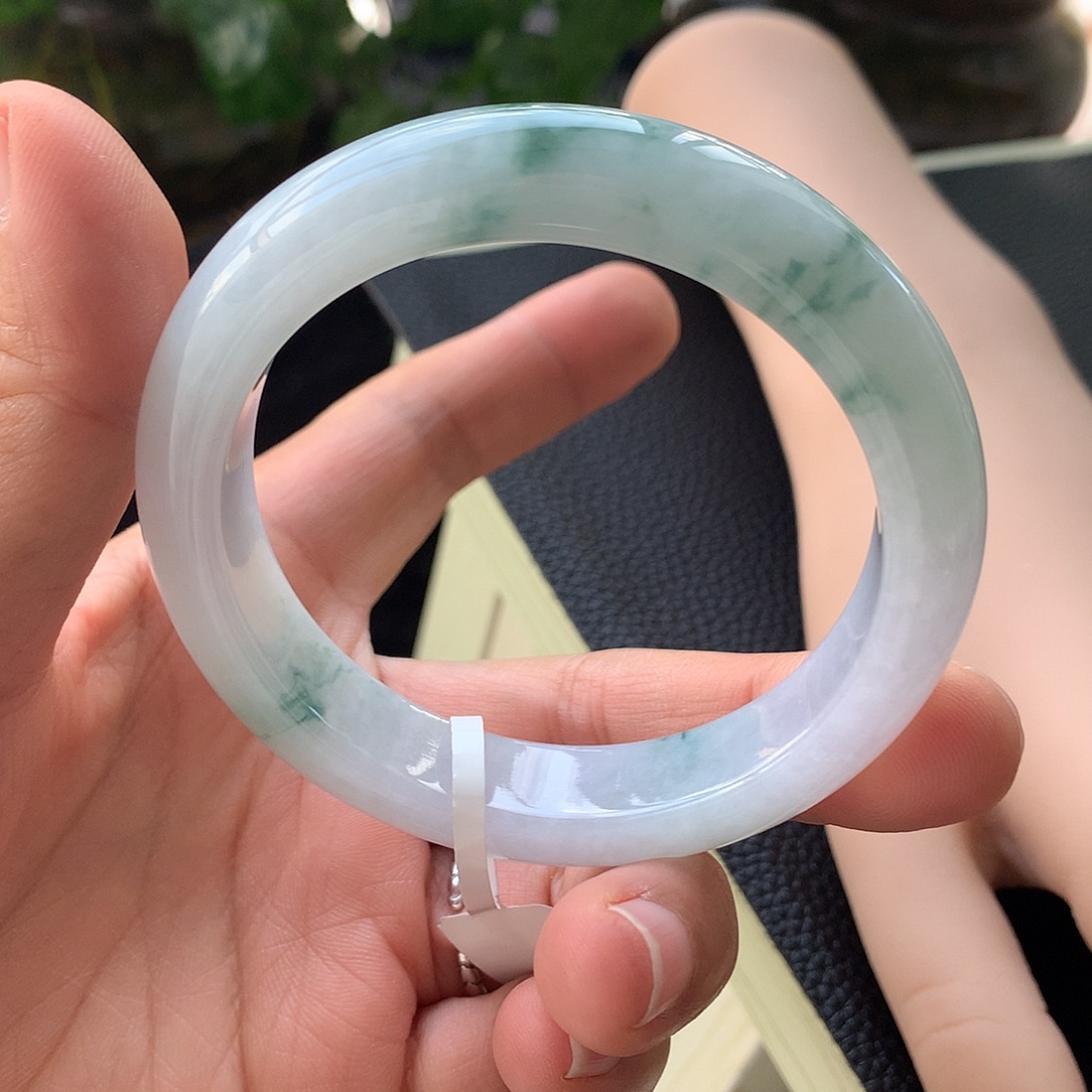 翡翠未镶嵌手镯6号