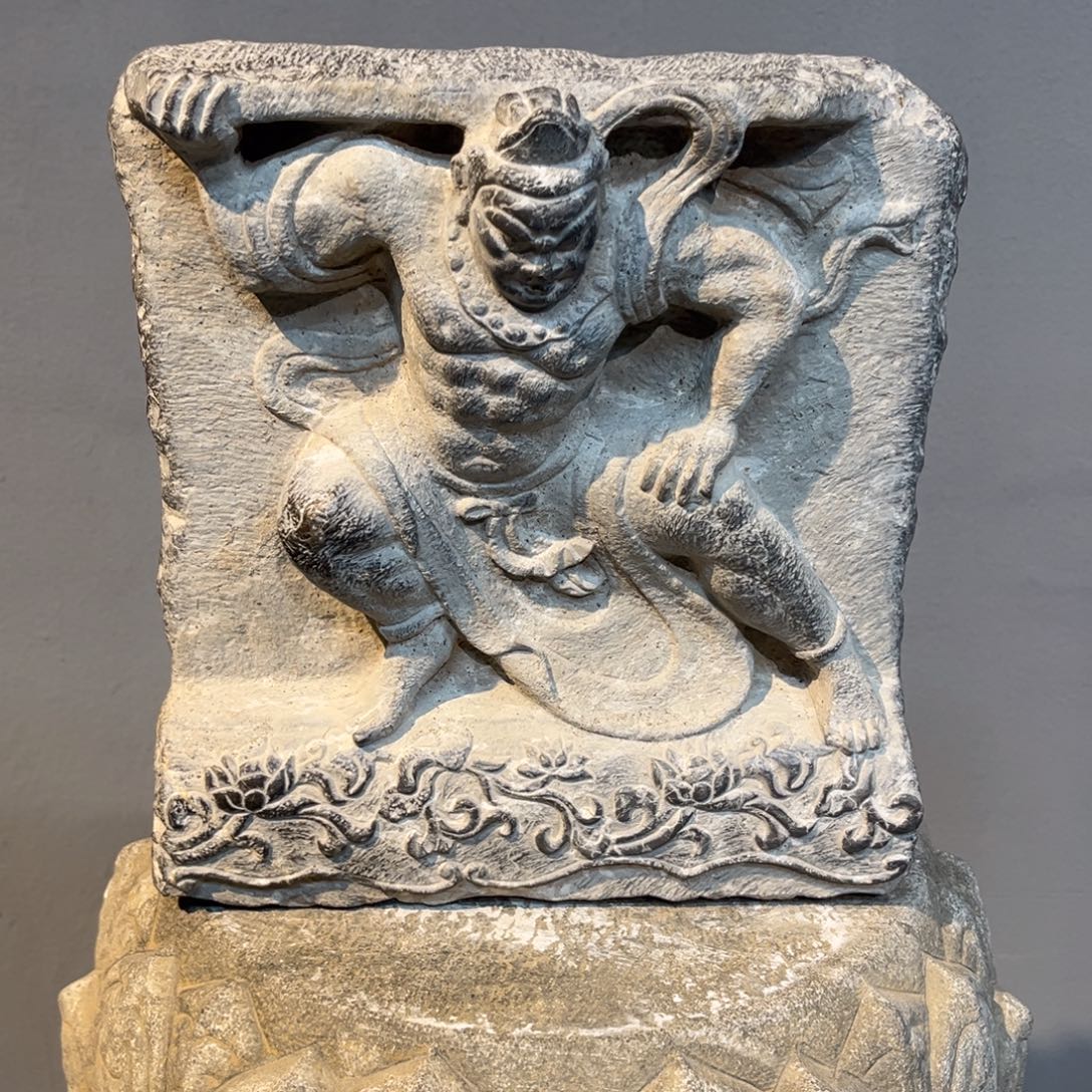 G***n黑青石力士造像全品