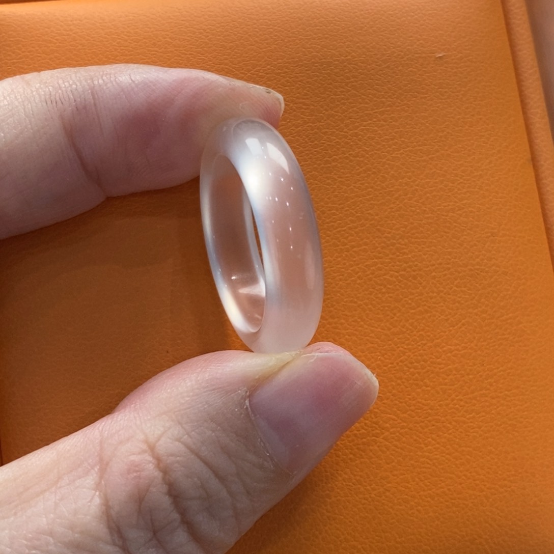 石英质玉吊坠(不含链)未镶嵌哈***米