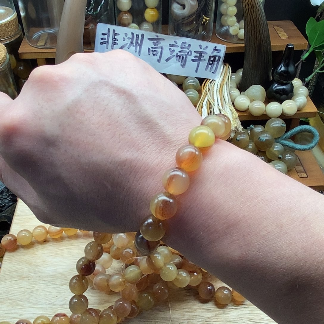 莫***莫布艺非金属12mm精品非洲黑斑羊角手串