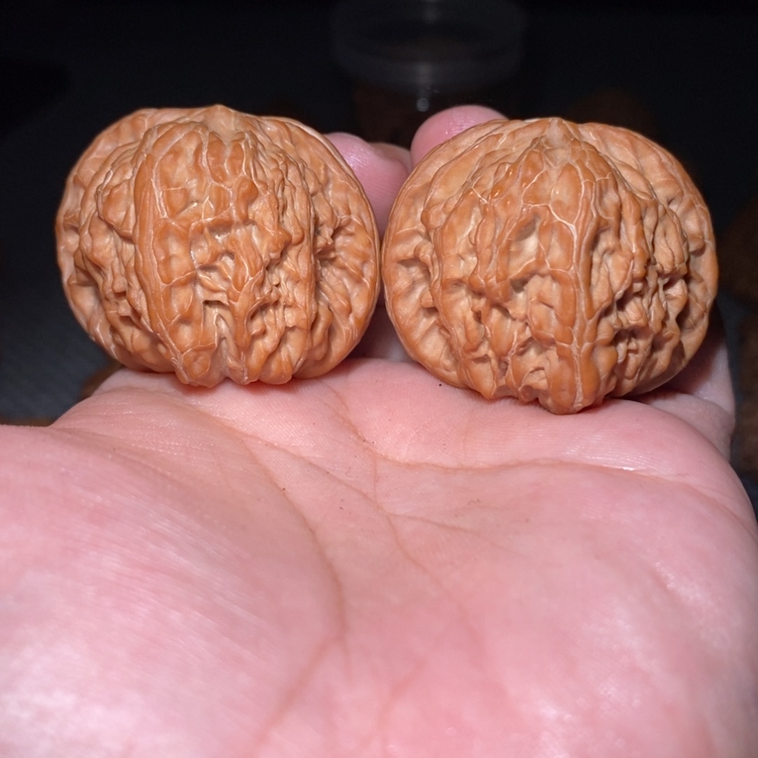 桃核吊坠磨盘43。   