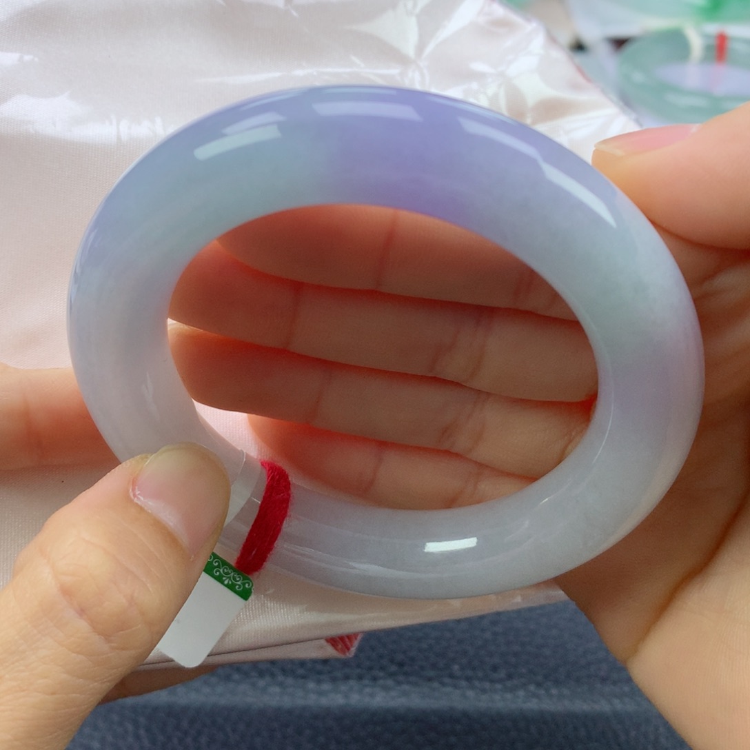 翡翠手镯未镶嵌53.6胖圆