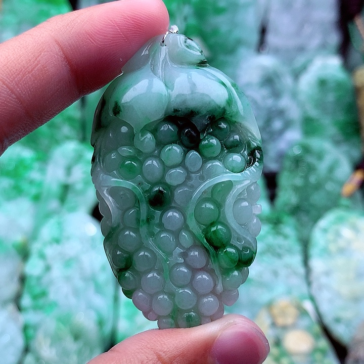 翡翠吊坠(不含链)未镶嵌