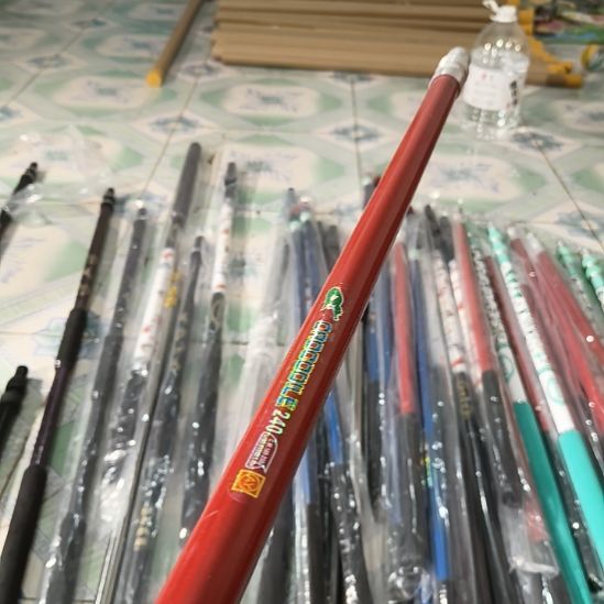 红色抄网杆2.4米大物