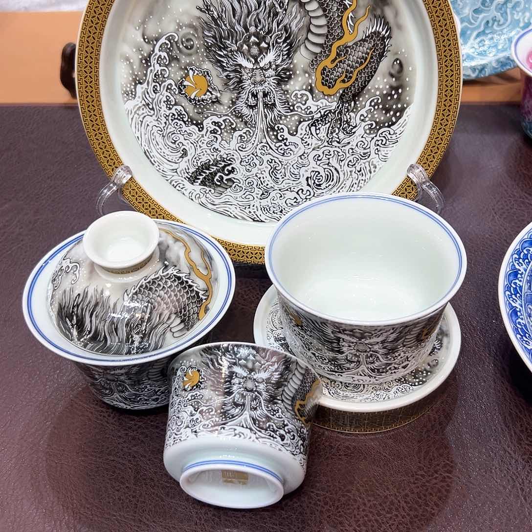 摆件景德镇陶瓷艺术展演厅和艺术展