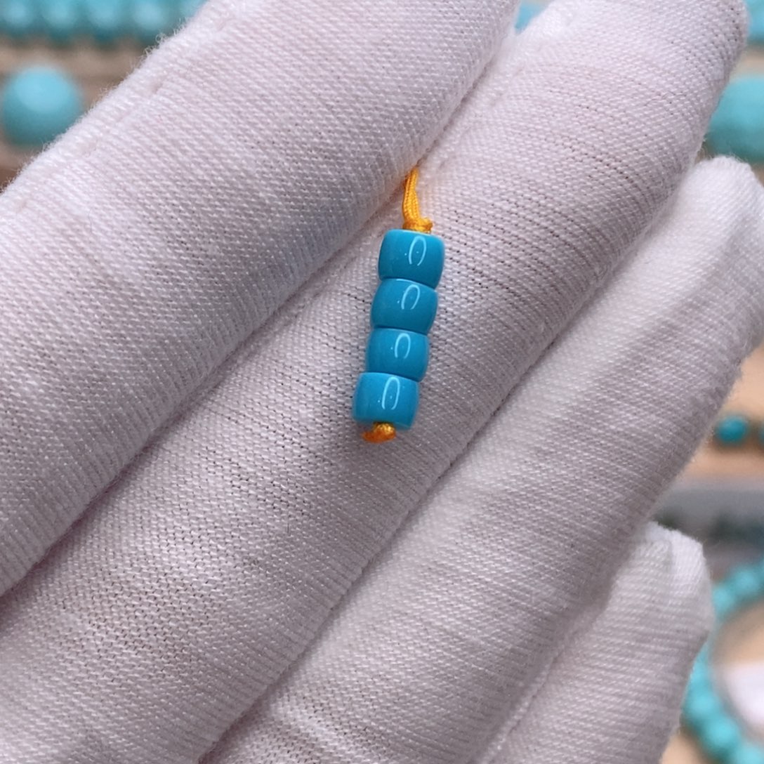 绿松石未镶嵌珠宝奇石4.1mm