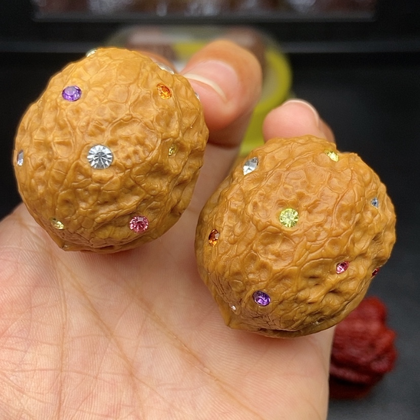 【闪购商品】把件文玩核桃40尺蛇皮元宝