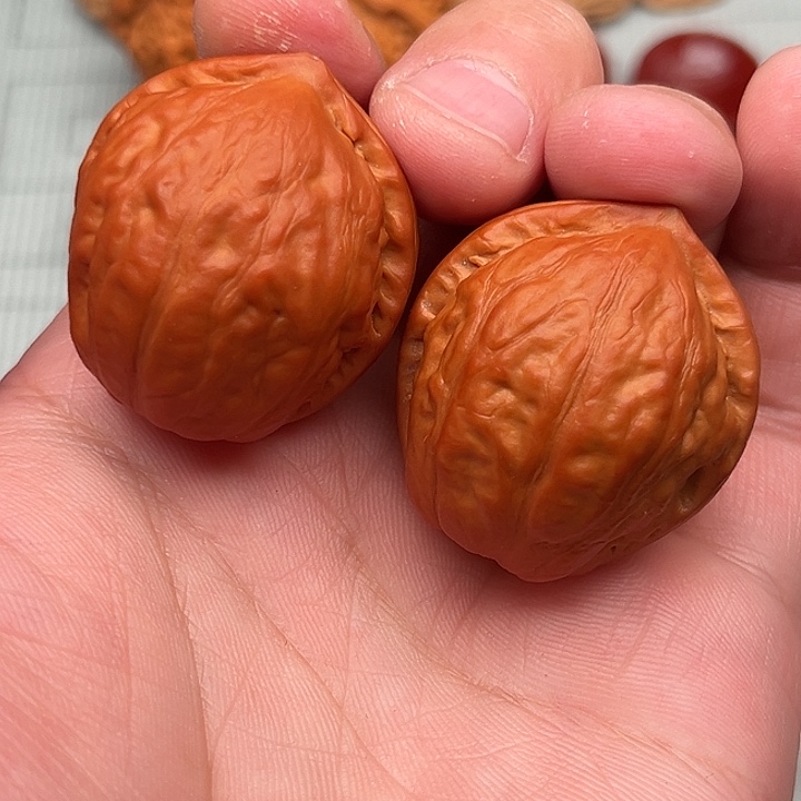 把件文玩核桃赤霞珠