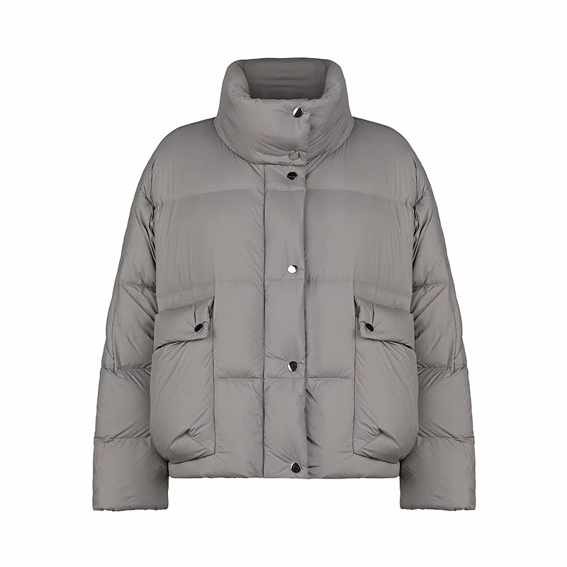 sdeer圣迪奥女装25年新品时尚立领插袋宽松短款羽绒服S25483116