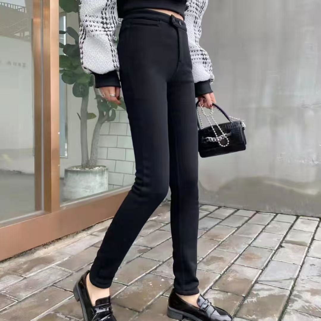 格姐家~加绒冬季女士弹力小黑裤6811