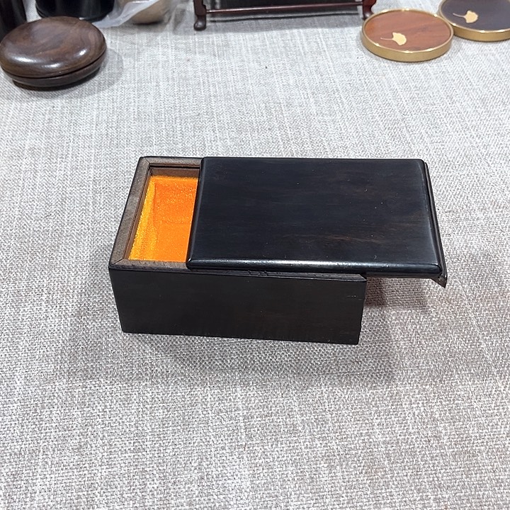 手工艺品琉璃红木工艺品雕刻工艺