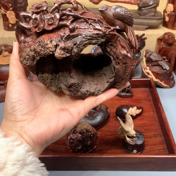 檀香紫檀（小叶紫檀）?****๓