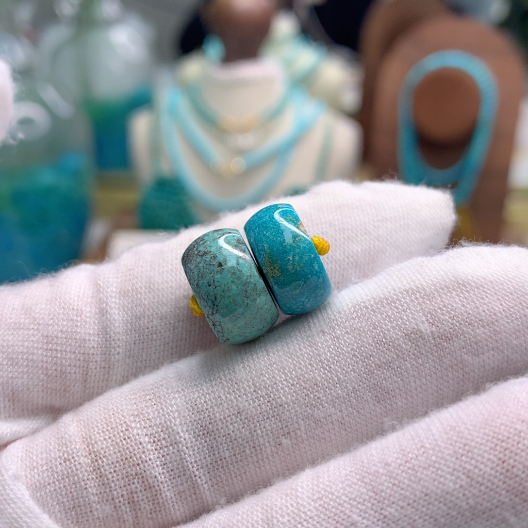 绿松石未镶嵌饰品