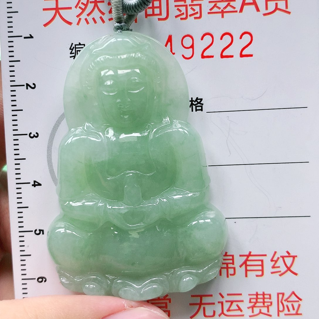 翡翠颈饰未镶嵌111111111