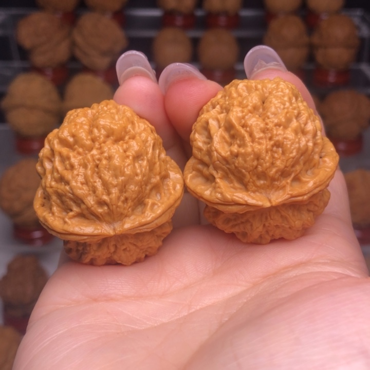 文玩核桃吊坠1火焰绣球