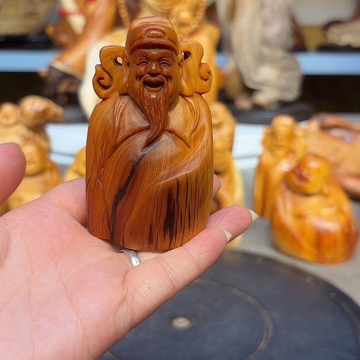 柏木太行崖柏财神爷