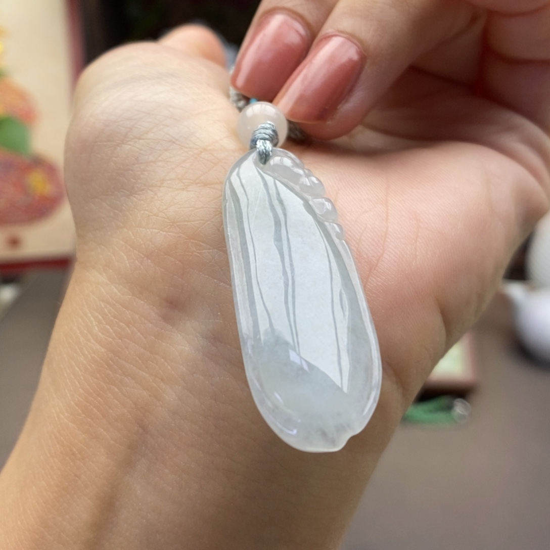 翡翠未镶嵌颈饰吊坠11