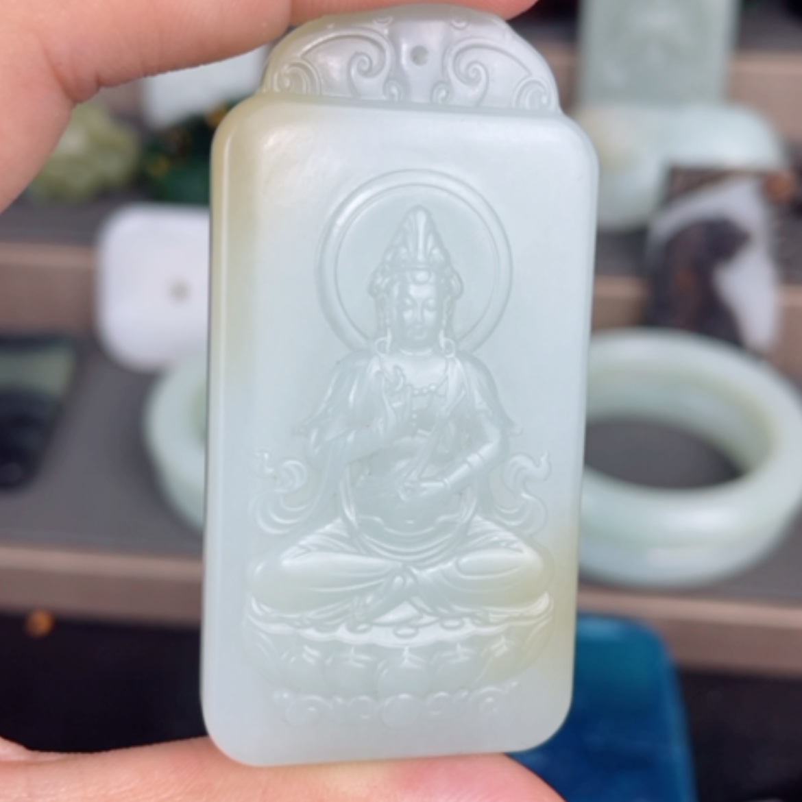 【闪购商品】颈饰未镶嵌和田玉