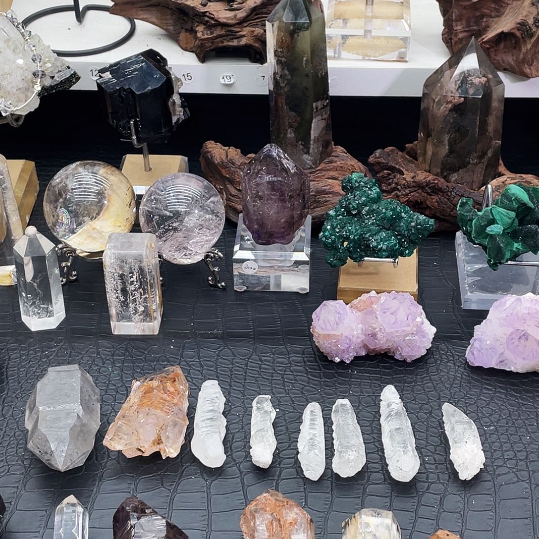 *****石材天然水晶原矿t888